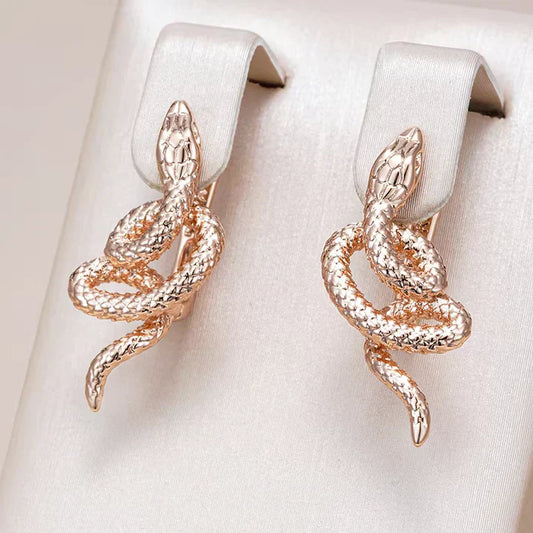 Elegante Ohrringe aus goldfarbenem Serpentin